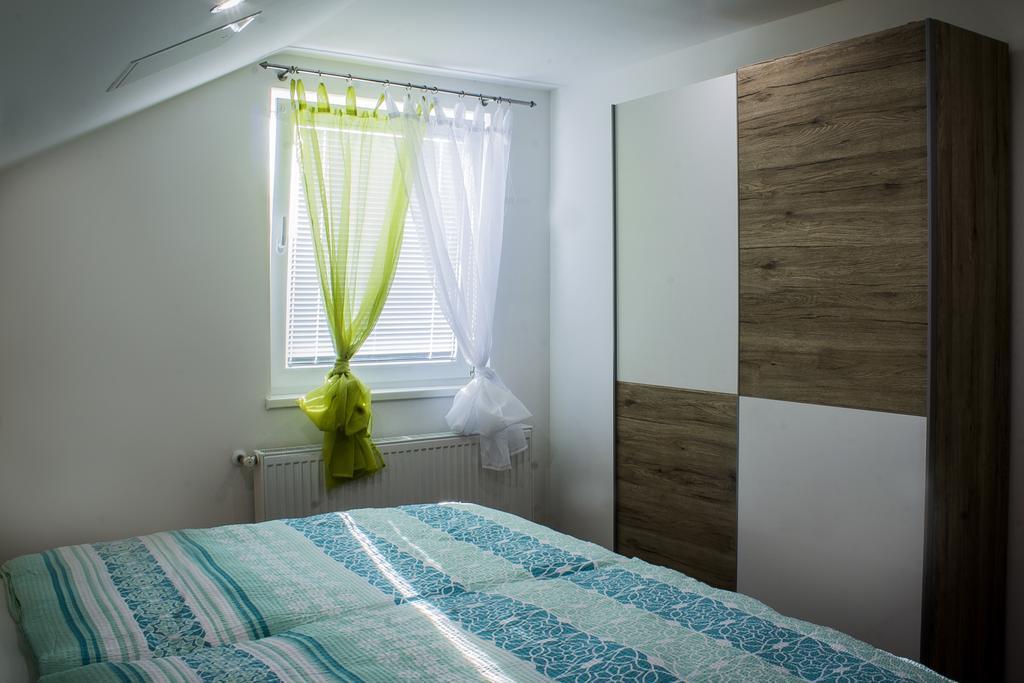 Apartmani Anna Sveti Martin Na Muri Buitenkant foto